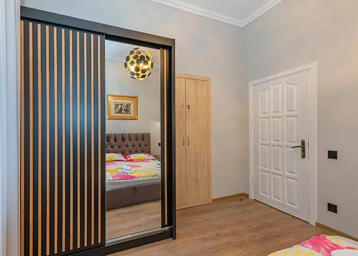 The Comfort #1 By Polo Apartment *